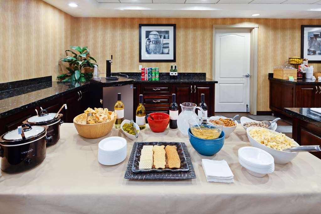 Hampton Inn & Suites Agoura Hills Restaurant foto