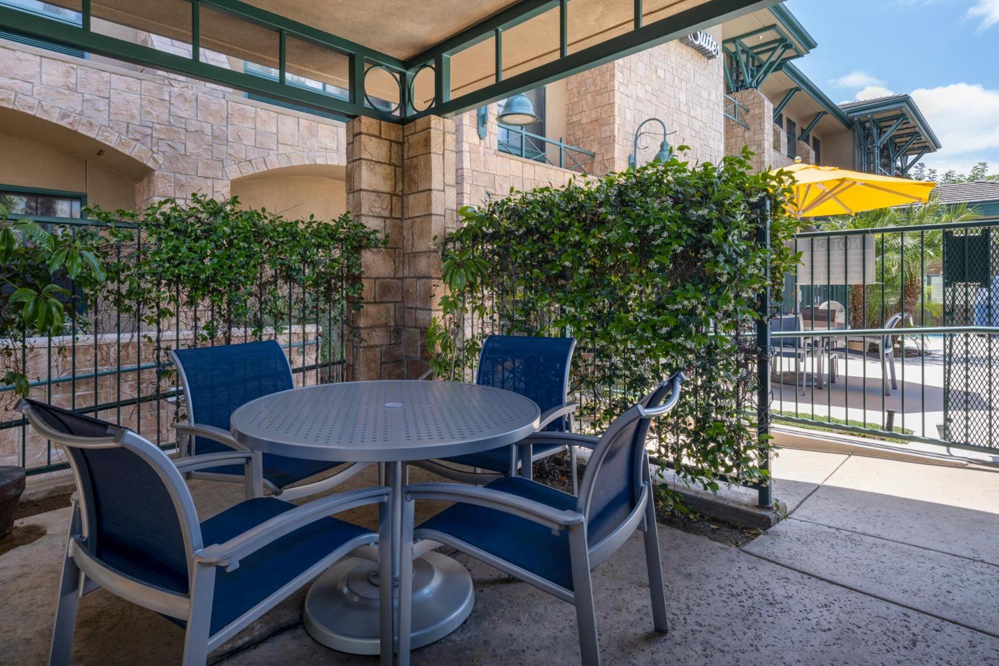 Hampton Inn & Suites Agoura Hills Exterior foto